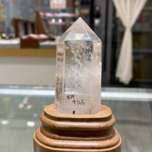 白水晶柱 手圍12以上 (附底座） #29